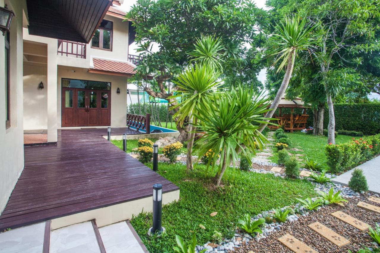 Achawalai Residence Village By Song Jomtien Beach Buitenkant foto