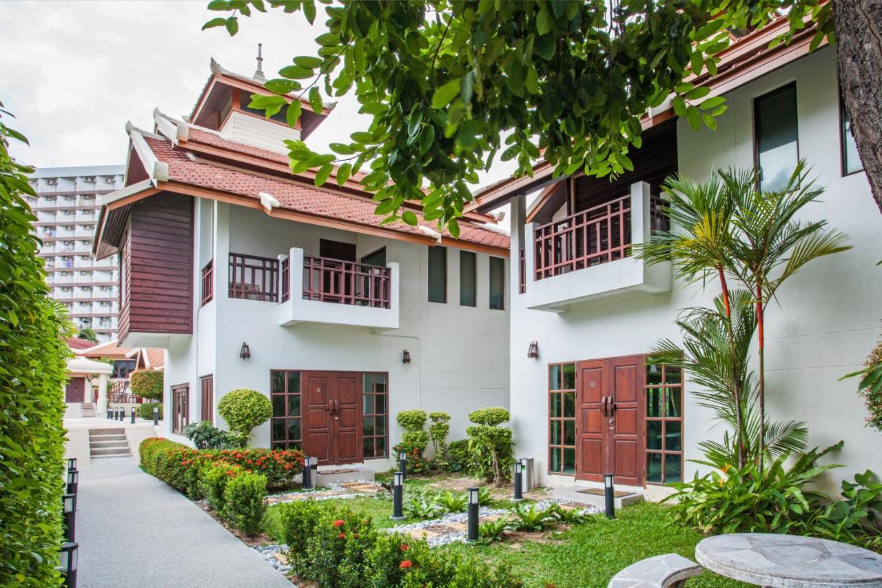 Achawalai Residence Village By Song Jomtien Beach Buitenkant foto