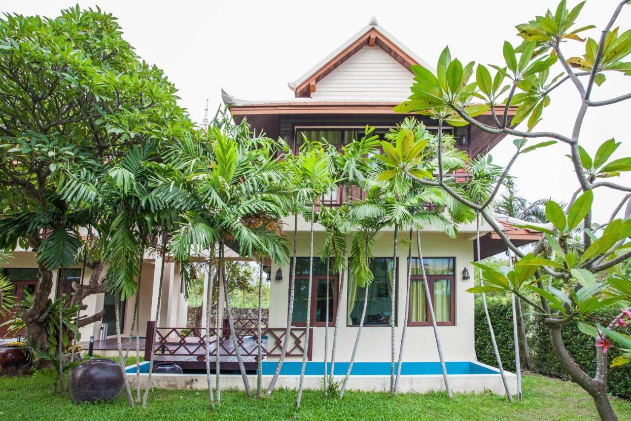 Achawalai Residence Village By Song Jomtien Beach Buitenkant foto
